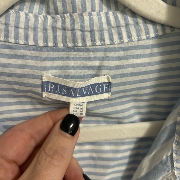 PJ Salvage Blue & White Striped Button Down Cotton Sleep Shirt Size Medium - Picture 3 of 6
